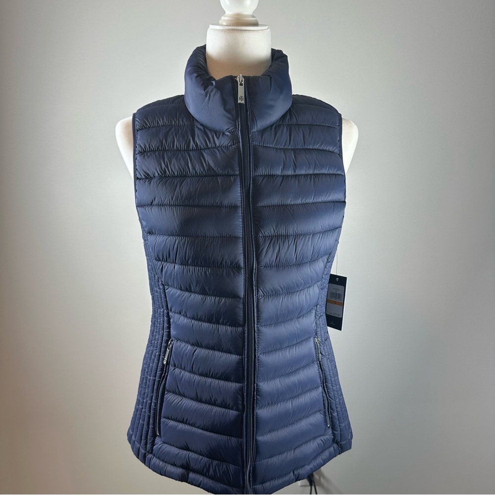 Tommy Hilfiger Navy Packable Lightweight Vest Small NWT Gold Logo Detail